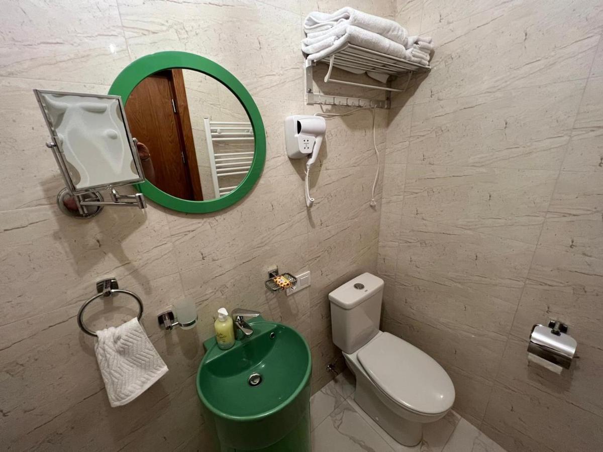 Central Park Apartments In Tbilisi Exterior photo
